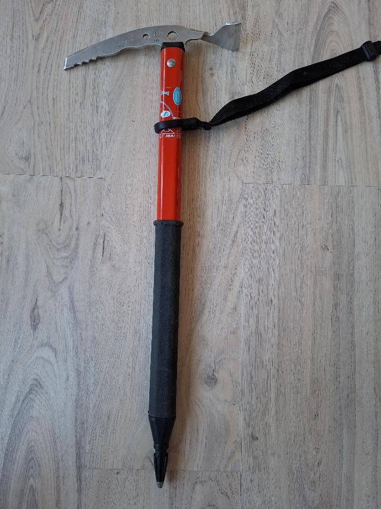 ijbijl, Sport en Fitness, Bergsport en Wandelen, Ophalen of Verzenden, Zo goed als nieuw