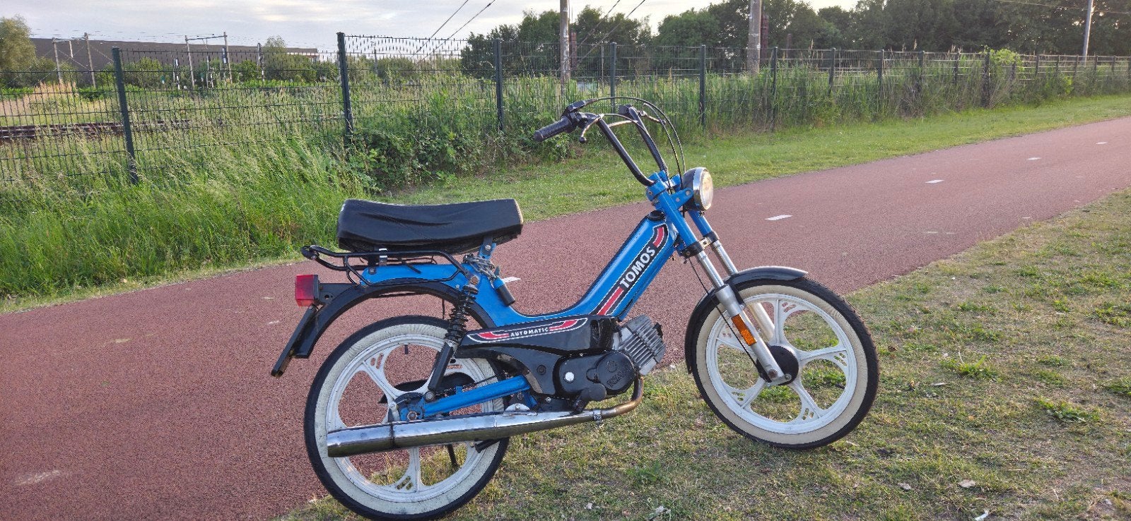 Nette Tomos A35 65cc airsal, Fietsen en Brommers, Brommers | Puch, Zo goed als nieuw, Overige modellen, Maximaal 25 km/u, Ophalen
