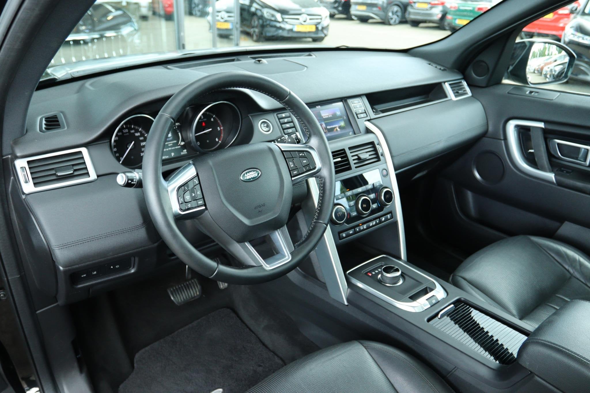 LAND ROVER DISCOVERY SPORT 2.0 TD4 URBAN SERIES SE DYNAMIC |, Auto's, Automaat, Gebruikt, 4 cilinders, 150 pk