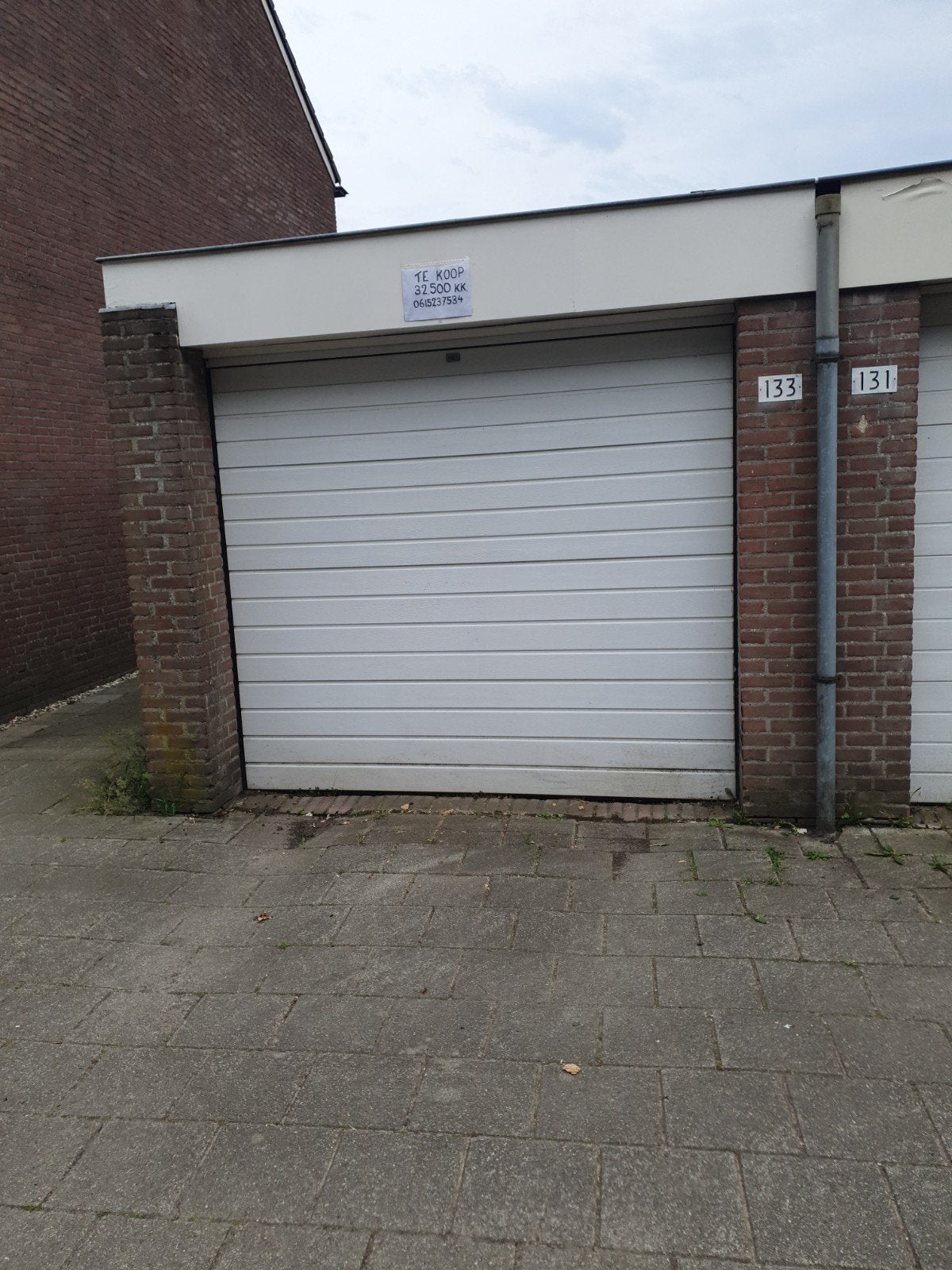 Garagebox te koop - Ideaal voor opslag of parkeren, Auto diversen, Autostallingen en Garages