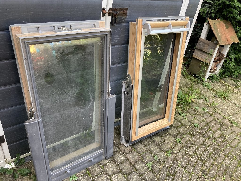 2x Dakraam / tuimeldakraam / VELUX GGL CK04 55x98cm, Ophalen, Minder dan 80 cm, 80 tot 120 cm, Zo goed als nieuw