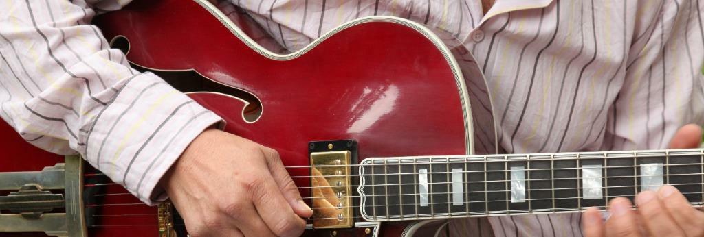 Gitaarles, Basgitaarles Breda en/of Roosendaal, Diensten en Vakmensen, Muziekles en Zangles, Privéles, Tokkelinstrumenten