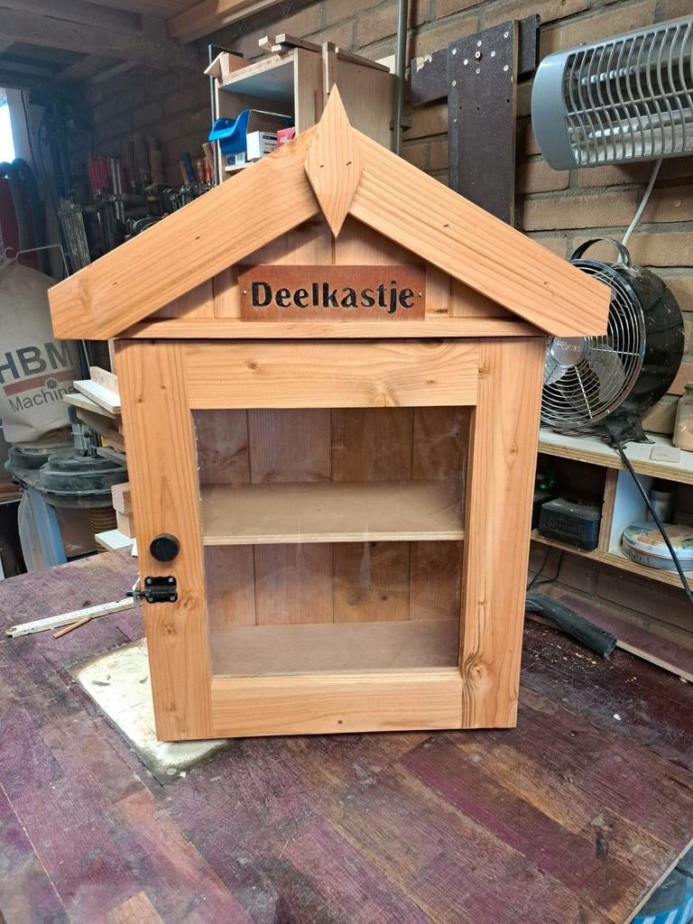 Minibieb/Verkoopkastje van douglashout, Huis en Inrichting, Ophalen of Verzenden, 25 tot 50 cm, Minder dan 100 cm