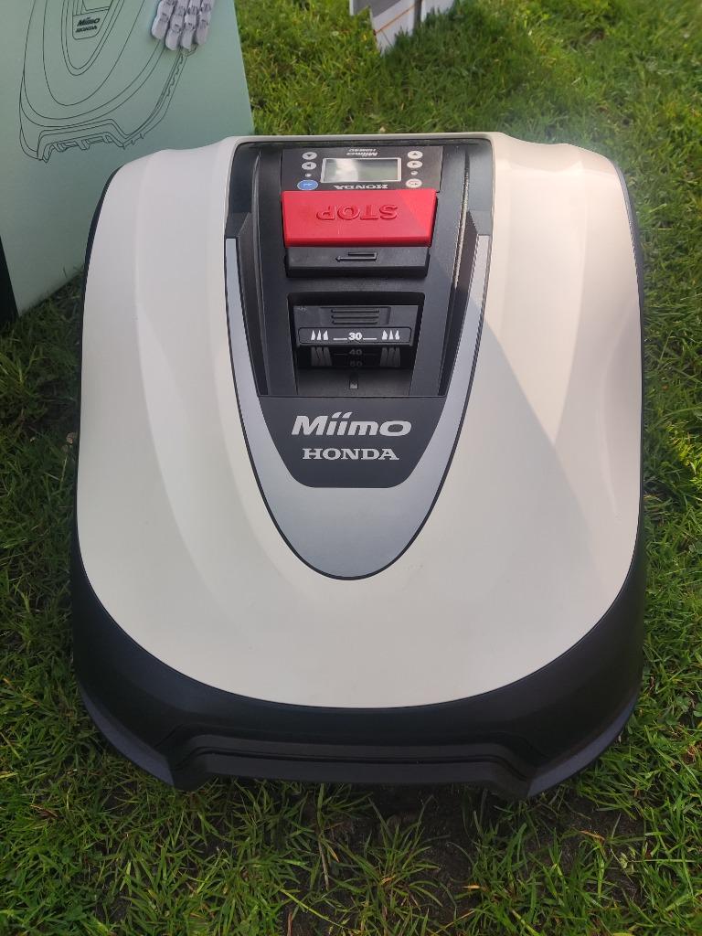 NIEUWE HONDA maairobots (Typen Miimo 40E, 70E, 310 en 520), Honda, Honda, Honda, Nieuw