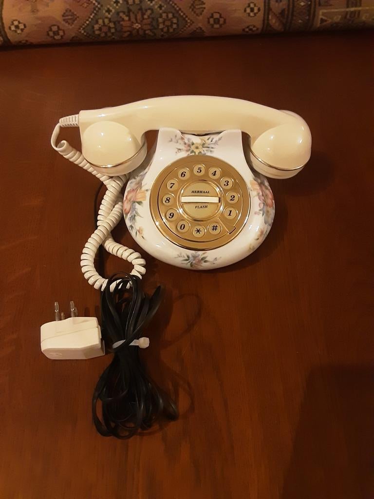 Royal Albert telefoon Constance, Ophalen of Verzenden