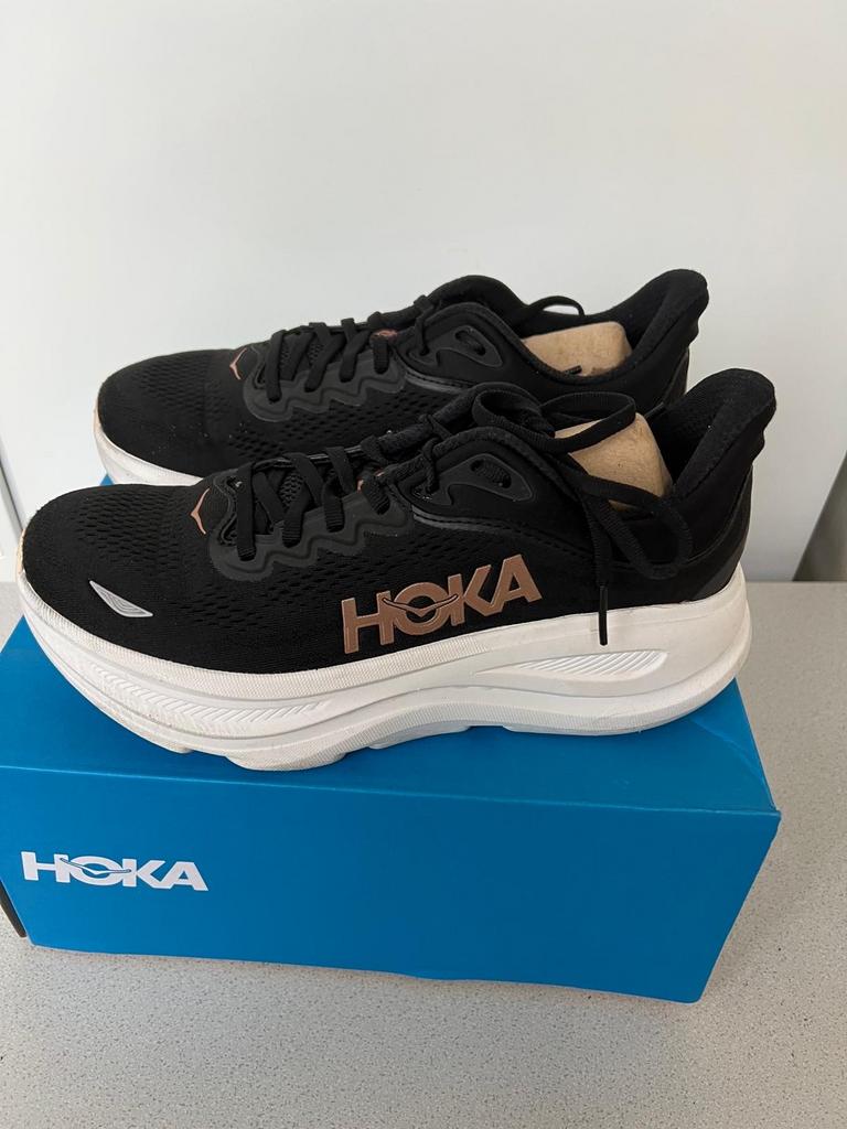 Hoka Bondi 9 Hardloopschoenen - Zo goed als nieuw!, Ophalen of Verzenden, Zo goed als nieuw, Sportschoenen, Zwart
