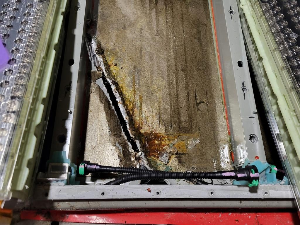 Foto 7 van Tesla model 3 of S accu defect of verkoop auto??