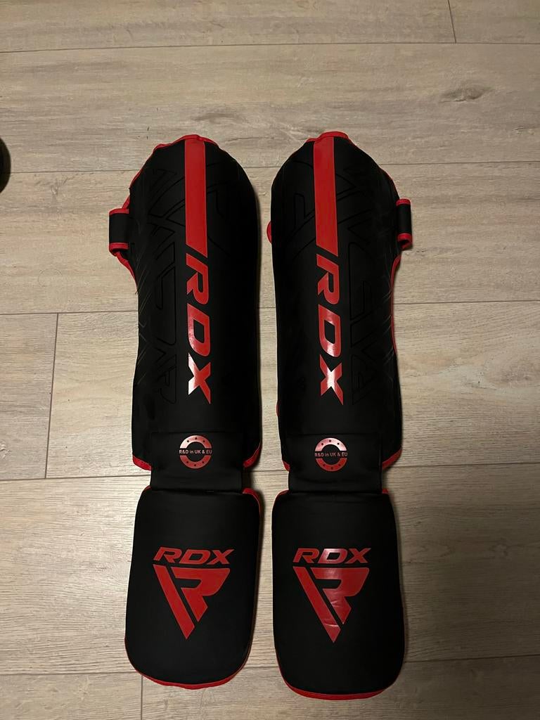MMA Scheenbeschermers - Large - Zo goed als nieuw, Overige, Vechtsportbescherming, Maat L, Ophalen of Verzenden