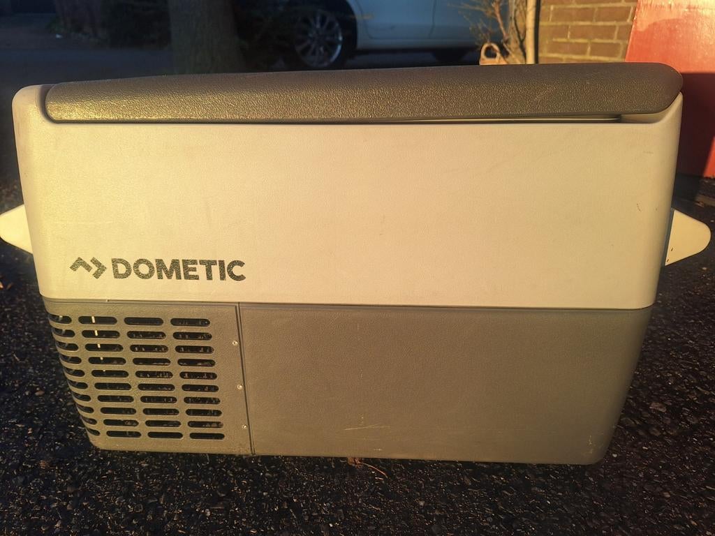 Dometic compressorkoeler CF35, Ophalen, Compressor