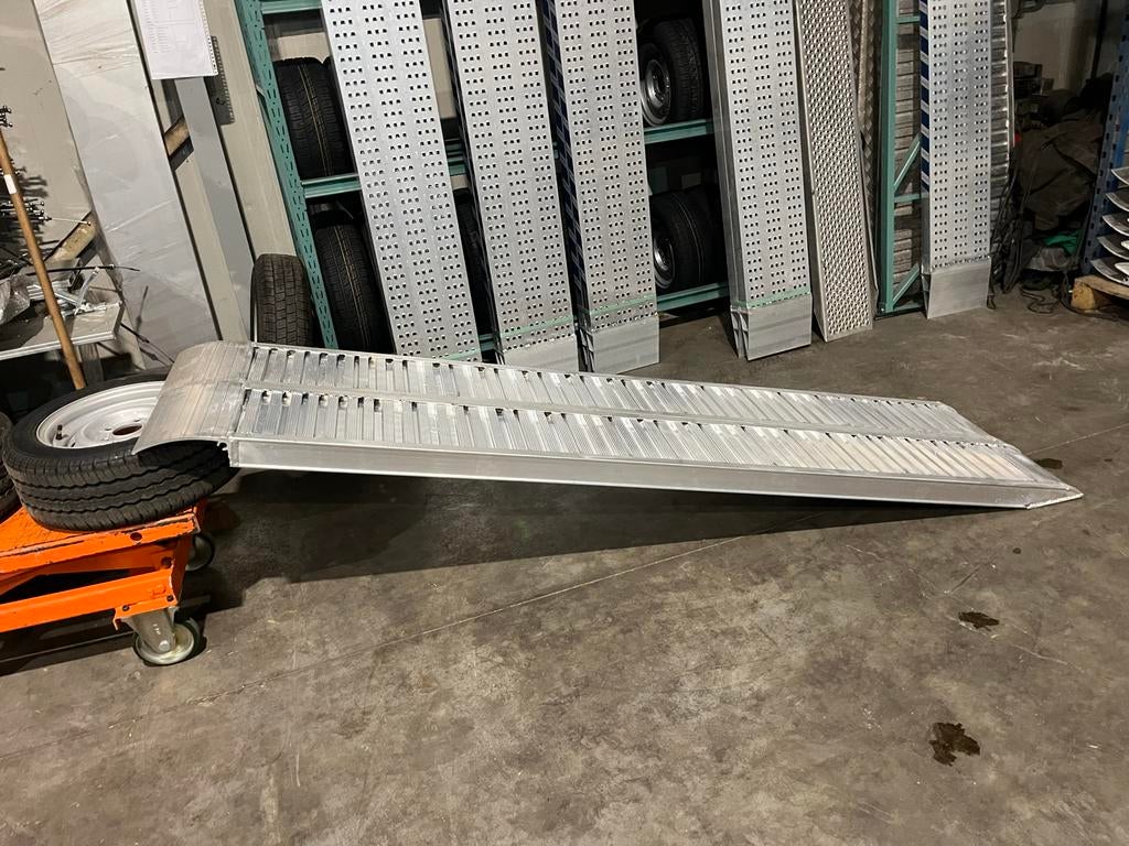 Aluminium Oprijplaten met plat oplegstuk - Nieuw!, Ophalen, Nieuw