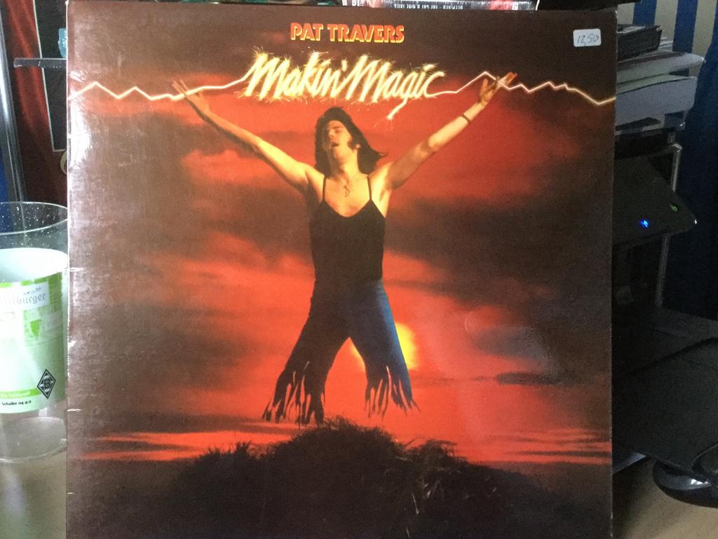 Pat Travers-Makin’ magic. Topvinyl UK persing., Ophalen of Verzenden, Gebruikt, 12 inch, Poprock