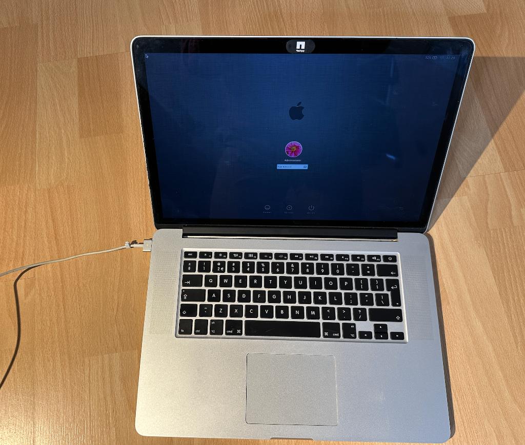 MacBook Pro Retina 15 Inch (model A1398), MacBook Pro, Gebruikt, 256 GB, 2 tot 3 Ghz