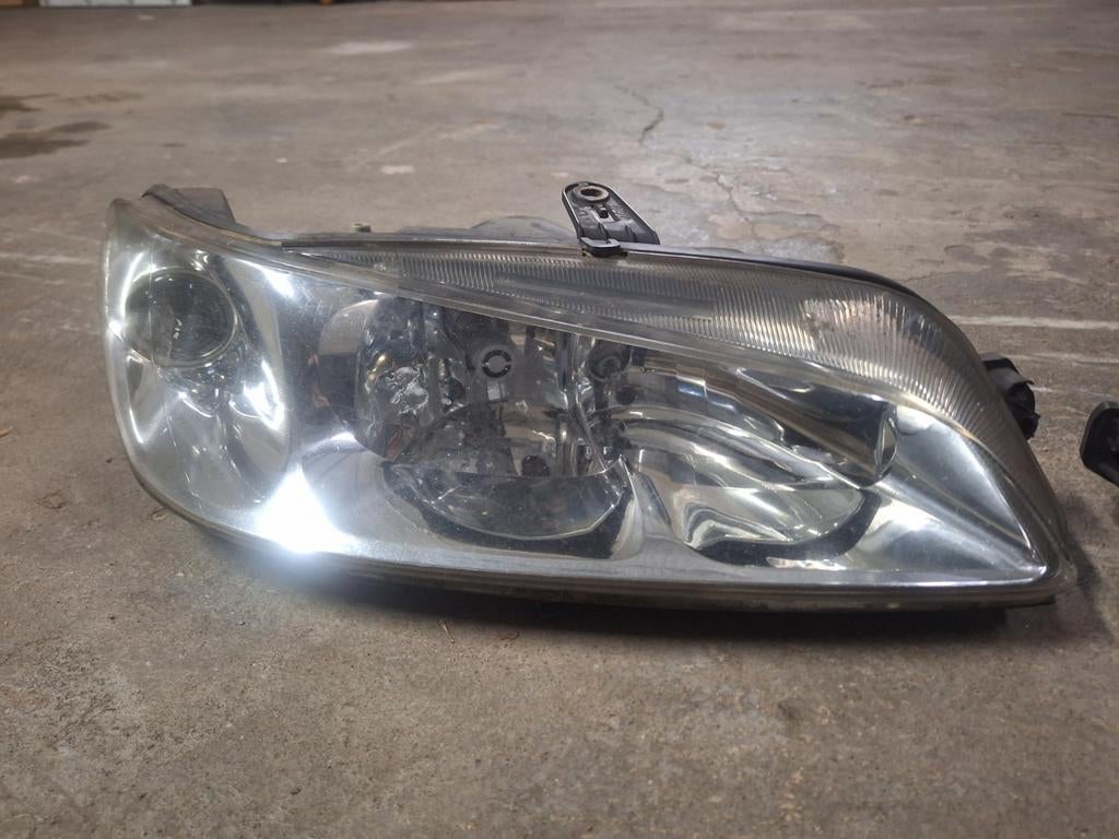 Peugeot 306 rechtsvoor koplamp, Ophalen, Peugeot