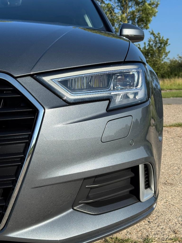 Foto 10 van Audi A3 • 35TFSI • AUT • ACC • Leder • Carplay