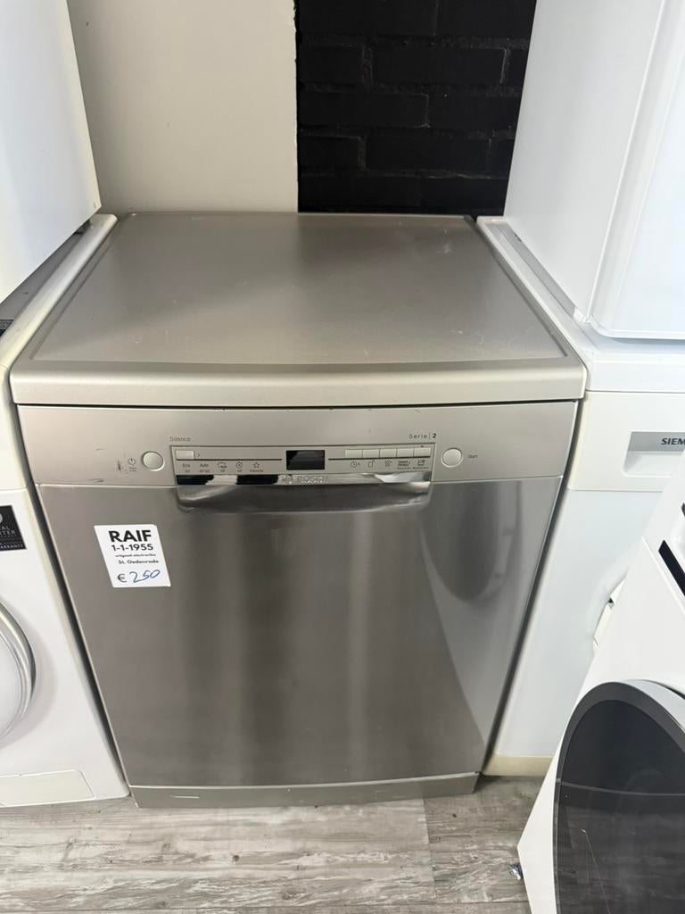 Bosch SMS2ITI11E Serie 2 Vrijstaande Vaatwasser Gebruikt, Heescheweg 17 5388 RG Nistelrode, Minder dan 10 liter, Ophalen of Verzenden