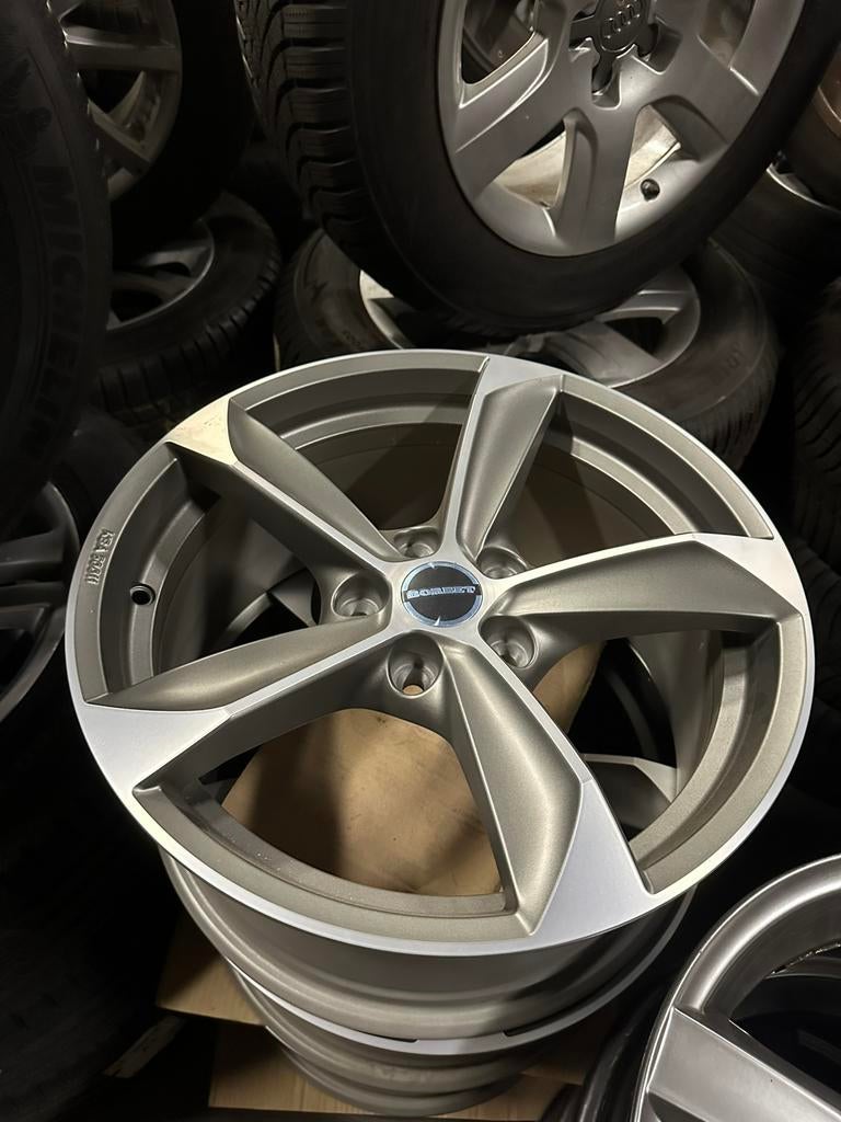 5X108 5X112 5X120 Volvo BMW Audi Vw velgen met winterbanden, 16 inch, 205 mm, Winterbanden, Ophalen of Verzenden