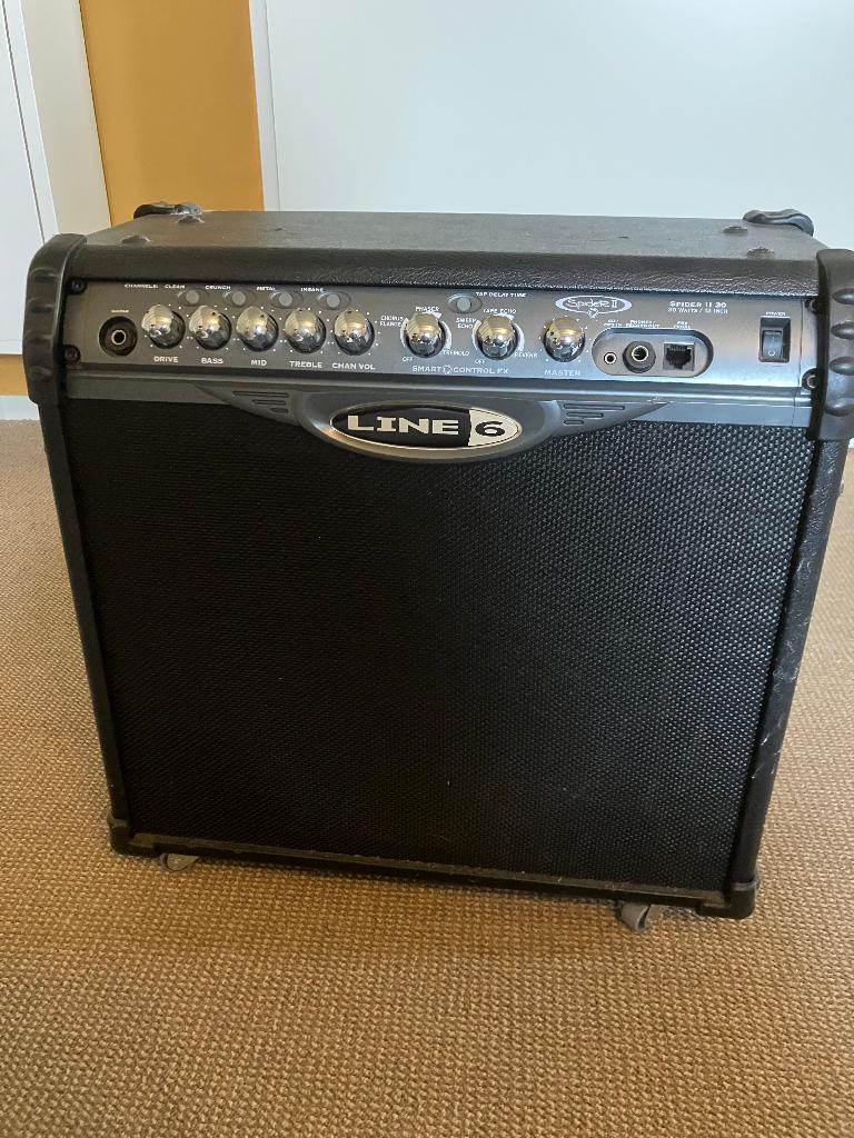 Gitaarversterker Line 6 Spider II 30 met defect, Muziek en Instrumenten, Versterkers | Bas en Gitaar, Gebruikt, Gitaar, Minder dan 50 watt