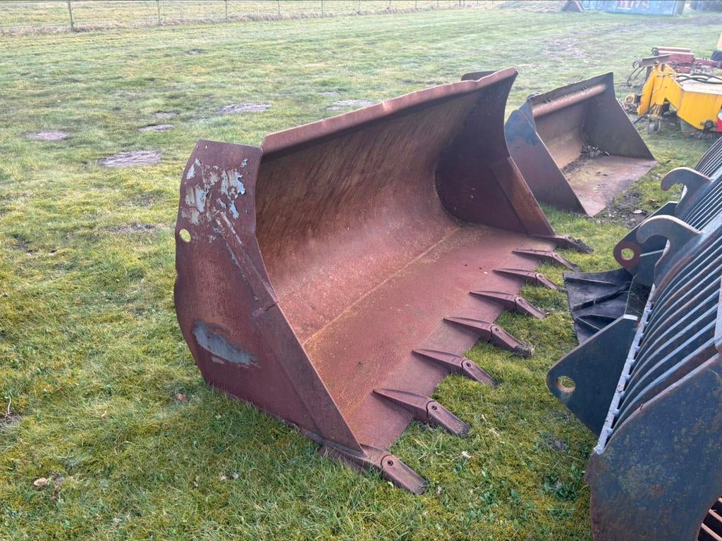 Volvo L40 dichte bak, Ophalen, Wiellader of Shovel