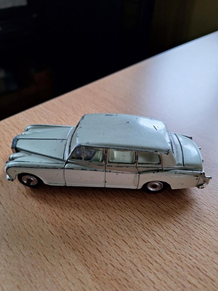 Dinky Toys Rolls Royce Phantom V - Klassieker!, Hobby en Vrije tijd, Modelauto's | 1:18, Ophalen, Gebruikt, Auto, Overige merken