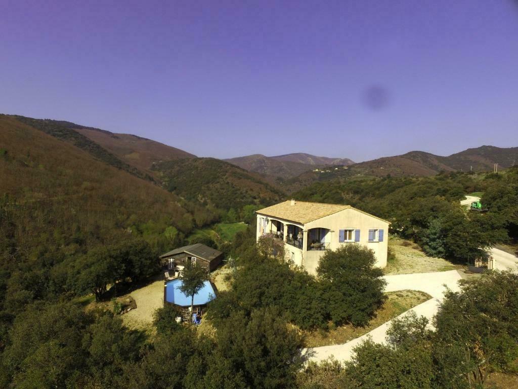 Vakantiehuis   Languedoc + verwarmd zwembad, Vakantie, Vakantiehuizen | Frankrijk, Open haard, In bergen of heuvels, Landelijk