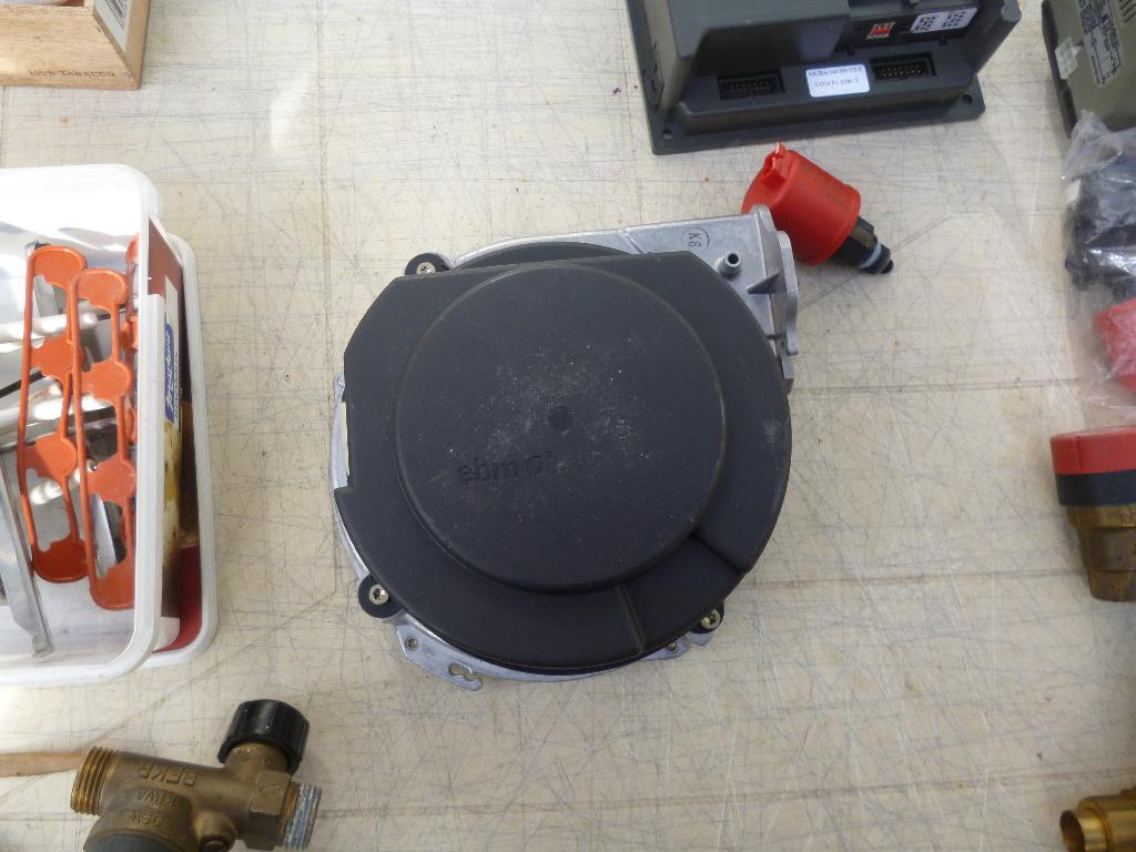 Atag CV Service onderdelen meest Atag zie foto,s, Radiator, Minder dan 60 cm, Ophalen of Verzenden, Zo goed als nieuw