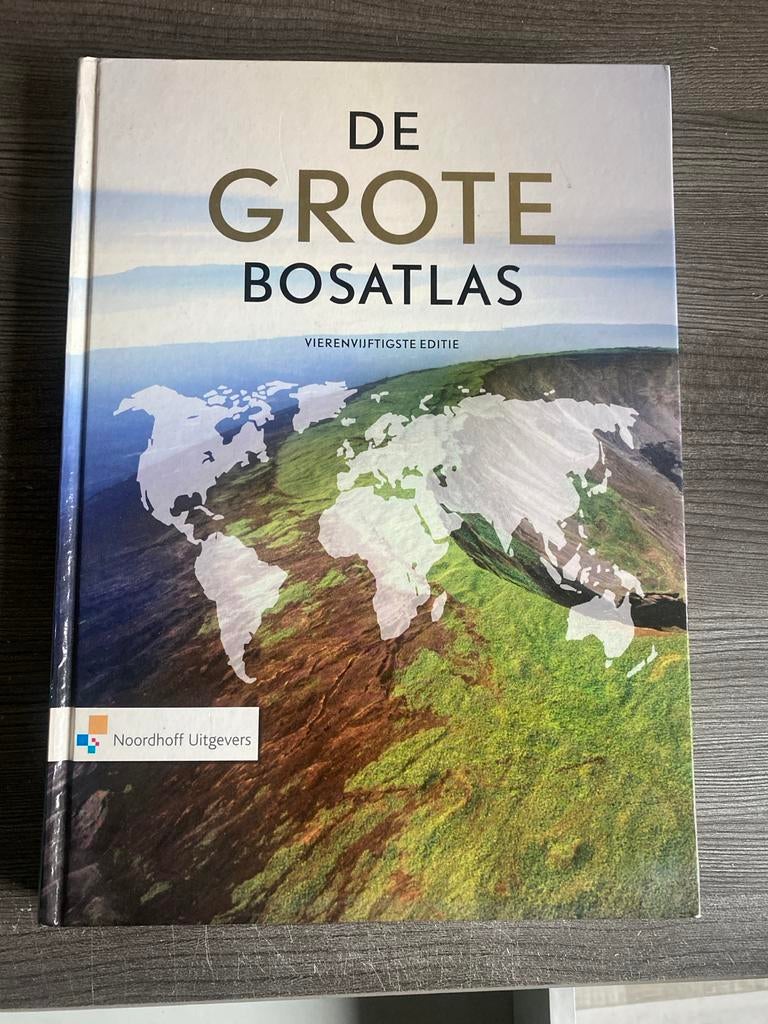 De Grote Bosatlas - Complete Wereldatlas, Boeken, Atlassen en Landkaarten, Bosatlas, 2000 tot heden, Ophalen of Verzenden, Zo goed als nieuw