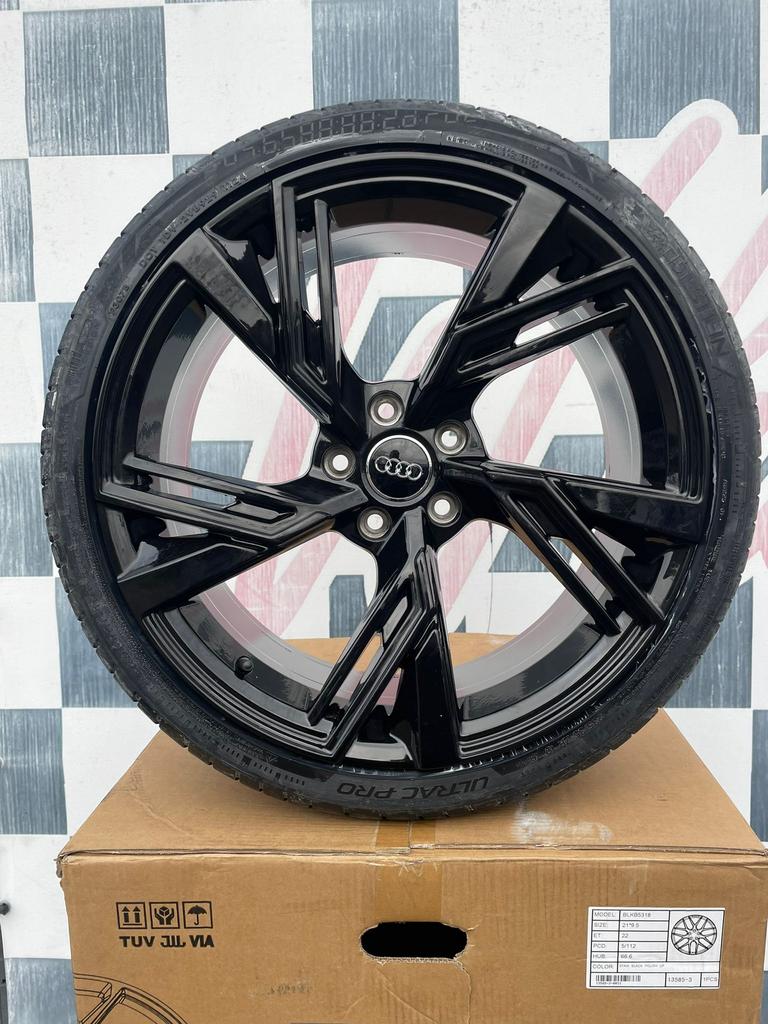 19 inch Audi RS3 S3 A3 velgen 5x112 a4 B9 + vredestein, 19 inch, Nieuw, Ophalen of Verzenden, Band(en)
