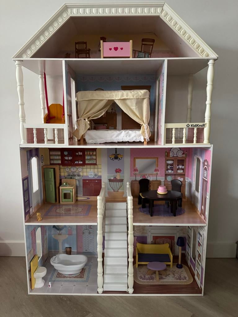 Groot Barbiehuis - 124x81x30 cm, Ophalen, Gebruikt, Poppenhuis