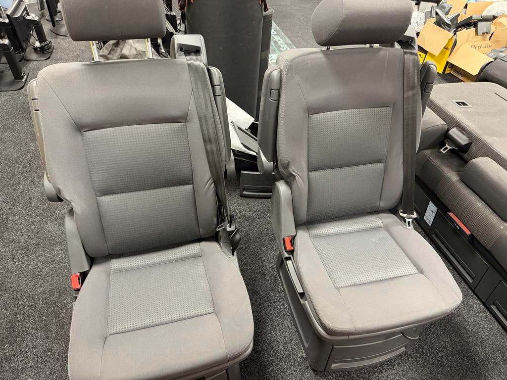VW Transporter Multivan stoelen (2x2) - Verschillende stoffe, Auto-onderdelen, Ophalen of Verzenden, Gebruikt, Volkswagen