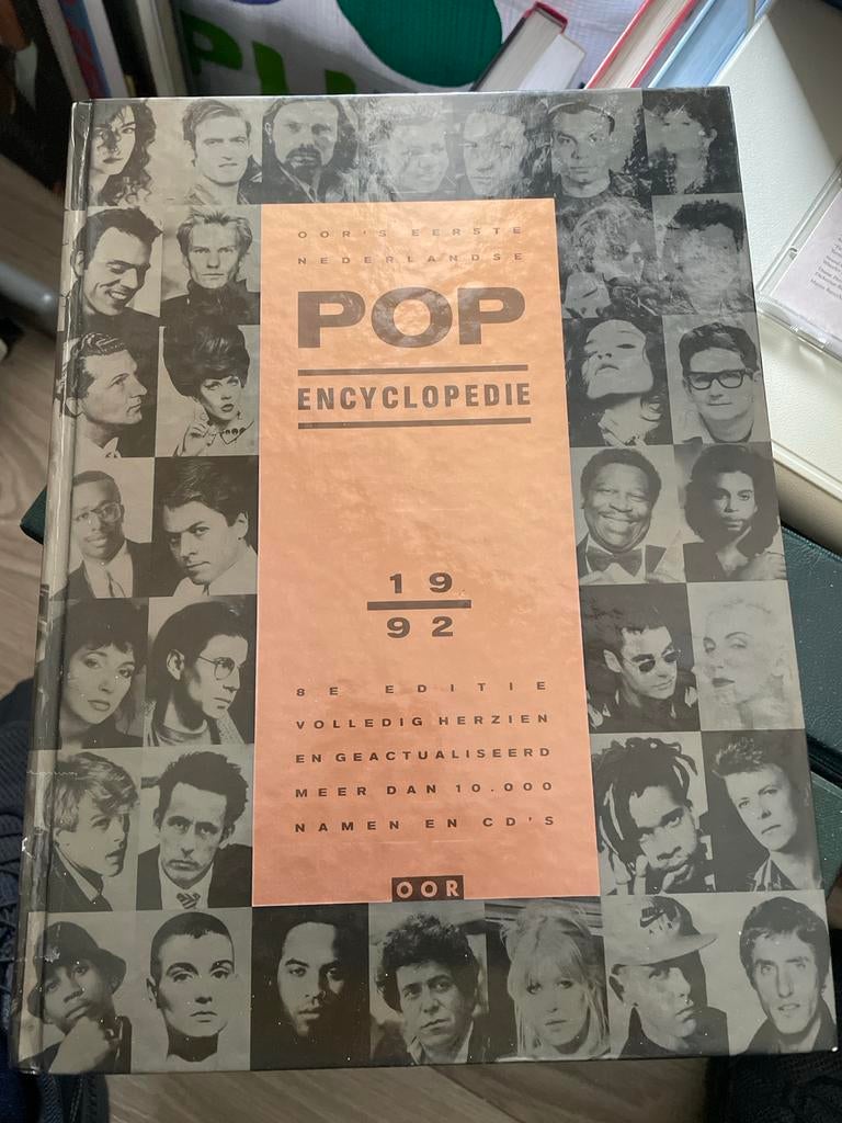 Oor's Eerste Nederlandse POP encyclopedie 1992, Ophalen of Verzenden, Gelezen, Algemeen, Los deel