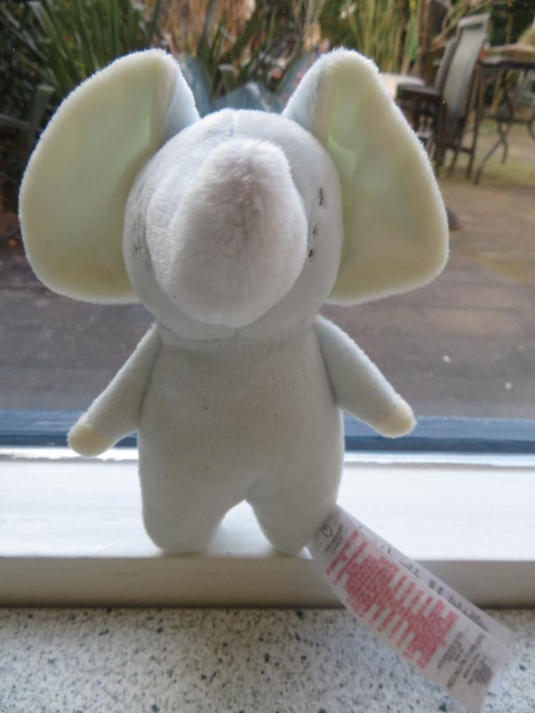 Olifant olifantje van Primark Cares meet ca 17 cm lichtblauw, Ophalen of Verzenden, Zo goed als nieuw, Olifant