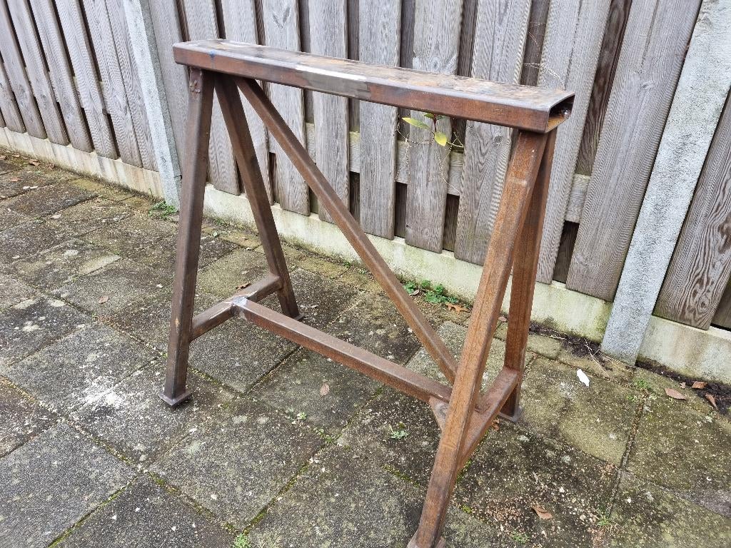 2 x las bokken, bok, las tafel, Ophalen, Gebruikt, Minder dan 150 ampère, Overige typen