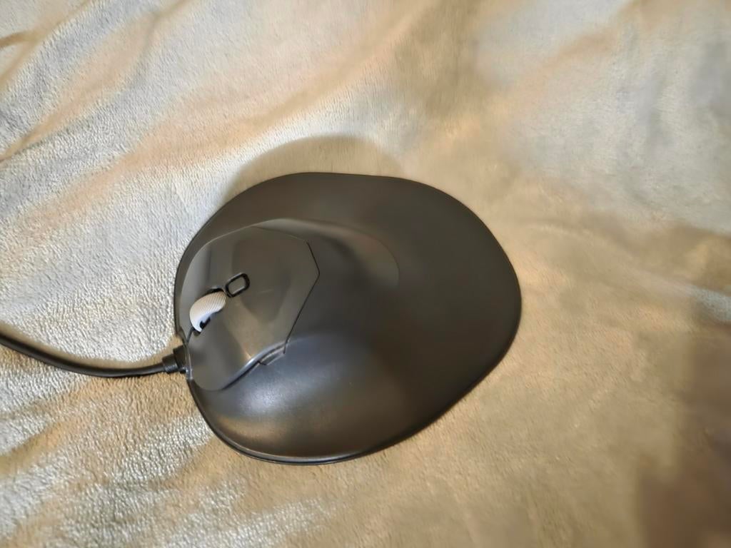 Handdhoemouse Hippus NV - Ergonomische Muis, Rechtshandig, Muis, Gebruikt, Ergonomisch