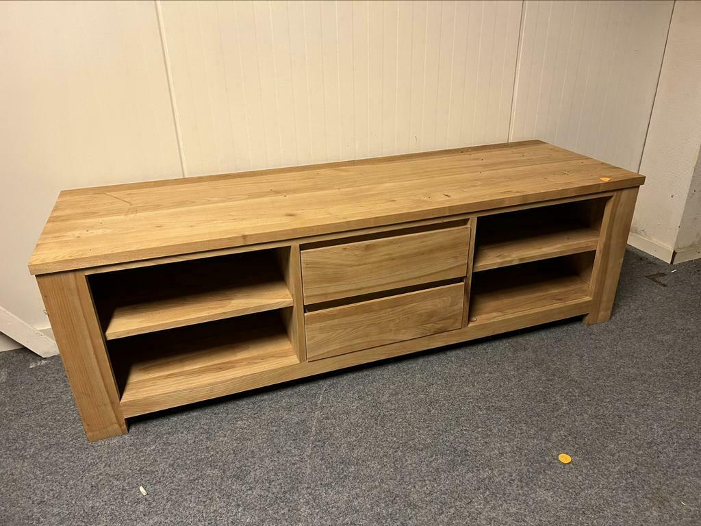 Kersen tv meubel nr 18. 2 lades greeploos., Ophalen, Zo goed als nieuw