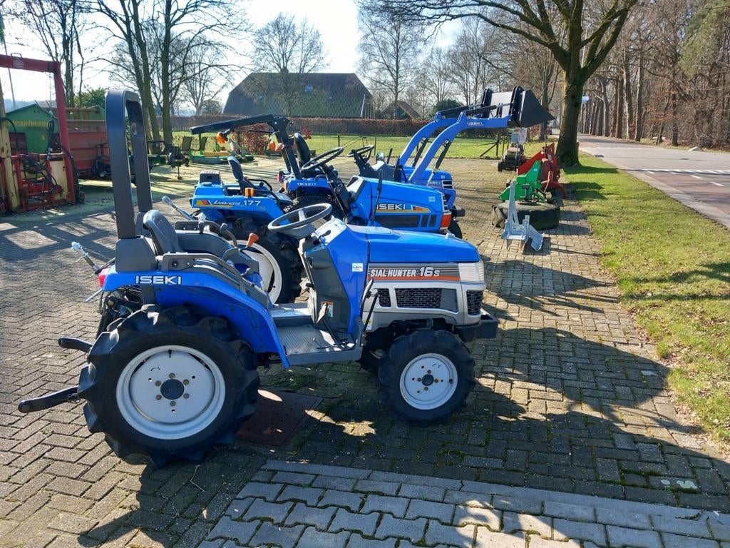 Mini trekkers  met diverse aanbouwdelen, Zakelijke goederen, Agrarisch | Werktuigen, Ophalen of Verzenden, Grondbewerking