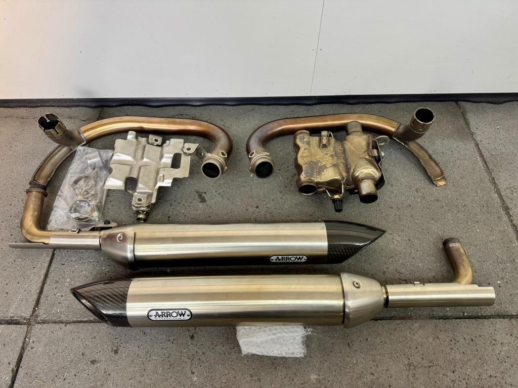 Triumph Bobber TFC uitlaatsysteem, Motoren, Ophalen