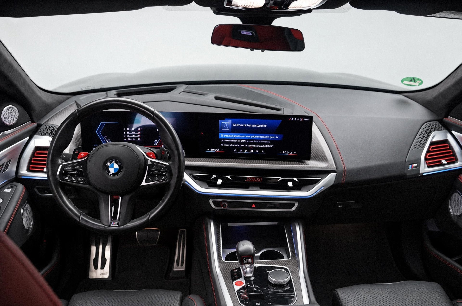 BMW XM PHEV Automaat / Trekhaak / M Driver's Pack / Comfort, Auto's, Dealer onderhouden, Gebruikt, Met garantie (alle), 4395 cc