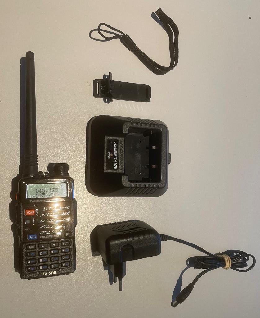 Baofeng UV5RE, Ophalen of Verzenden, Nieuw