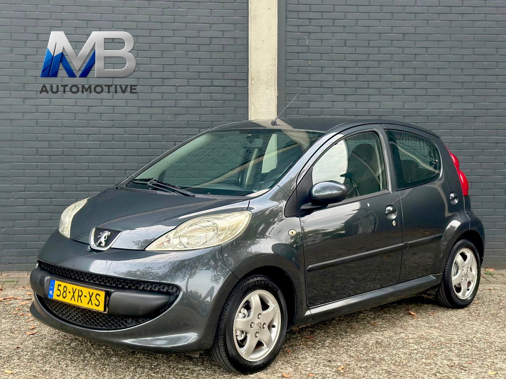 PEUGEOT 107/APK/AIRCO/ORG NL, Auto's, Voorwielaandrijving, 4 stoelen, 68 pk, Origineel Nederlands