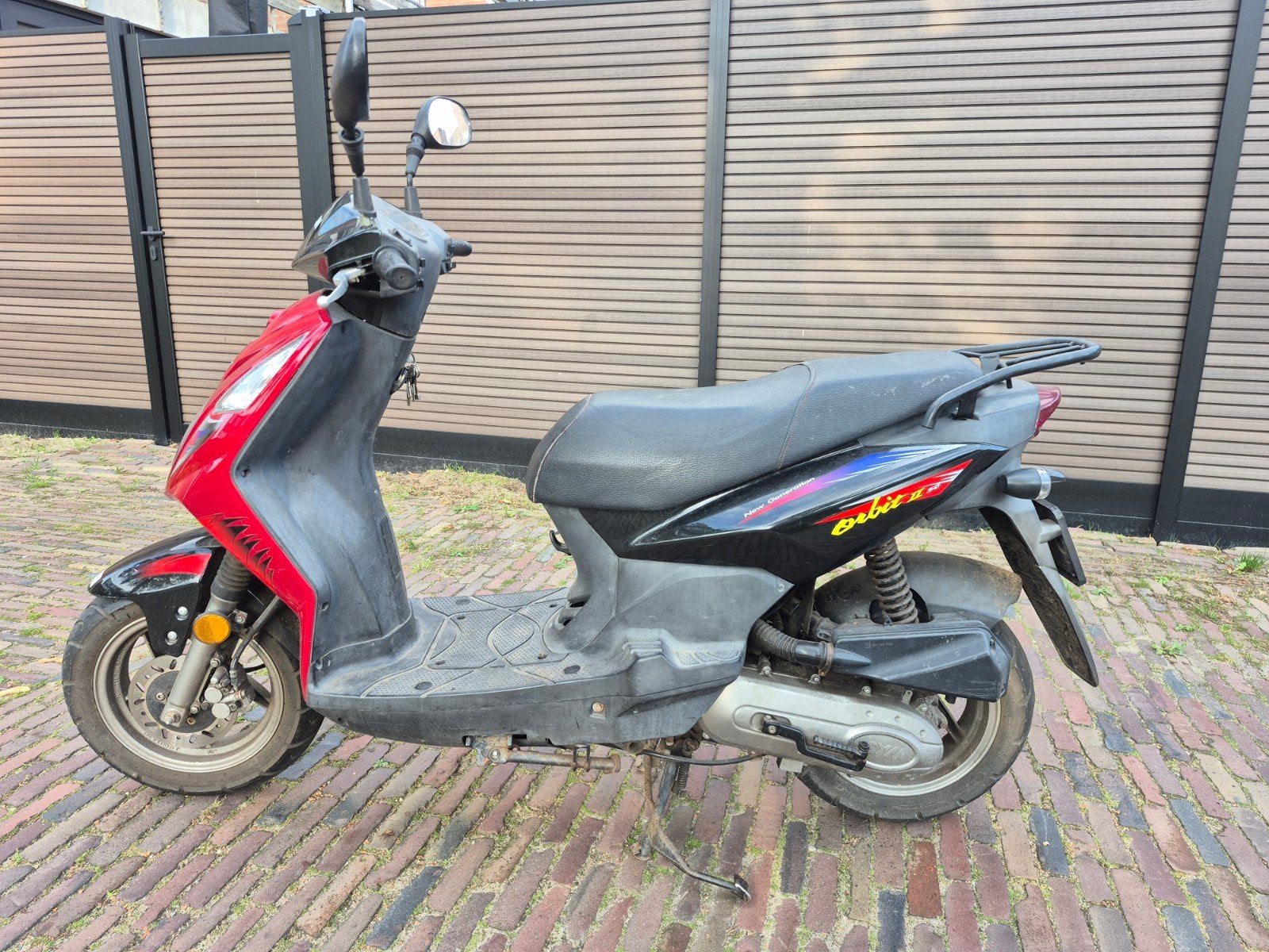 Sym Orbit 2 snorscooter uit 2010 - 40km/u, Ophalen, Gebruikt, SYM, Benzine