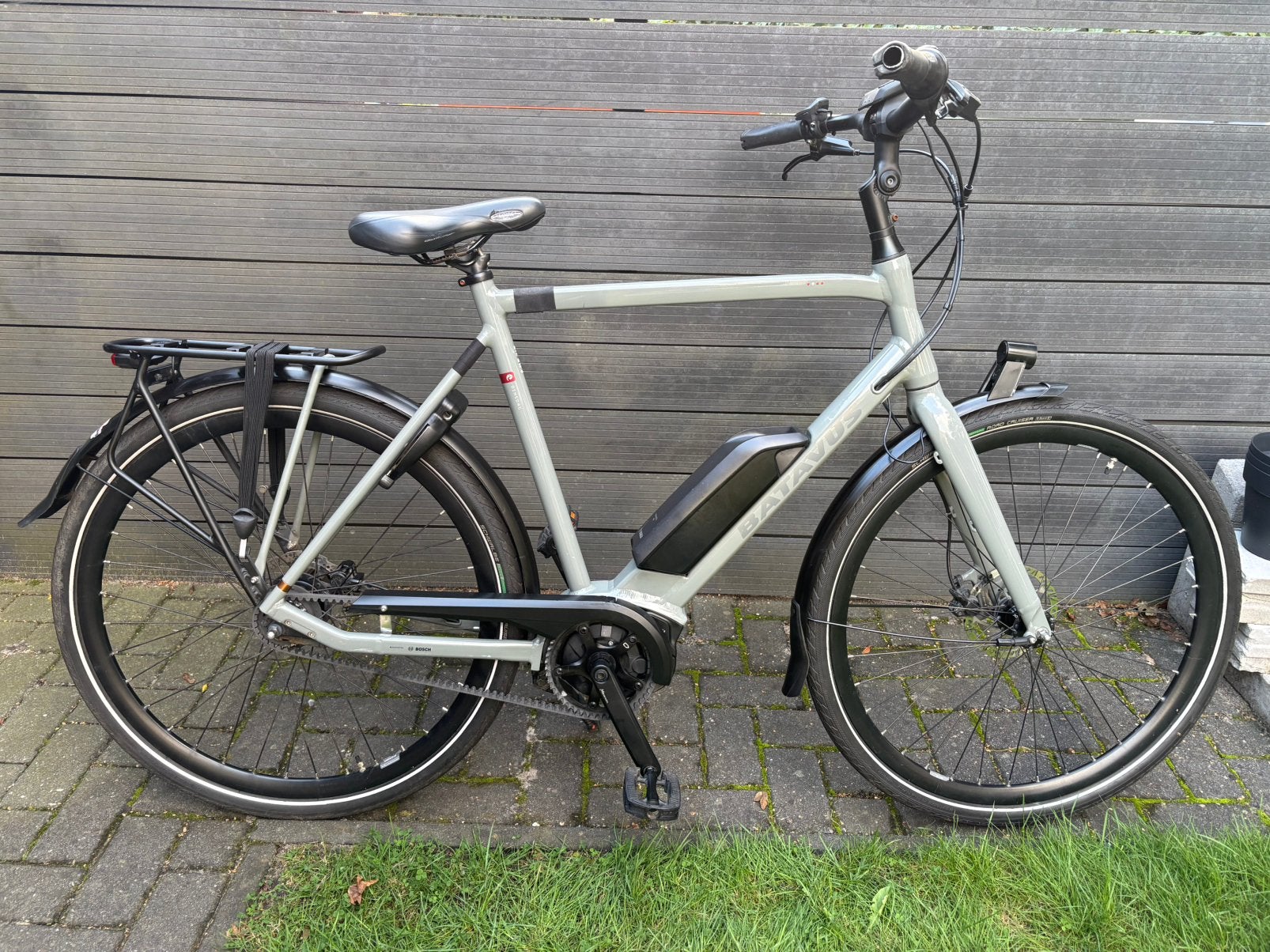 Batavus Dinsdag E-go e-bike 61 cm 2020 riemaandrijving Bosch, Gebruikt, Batavus, Ophalen of Verzenden, 59 cm of meer
