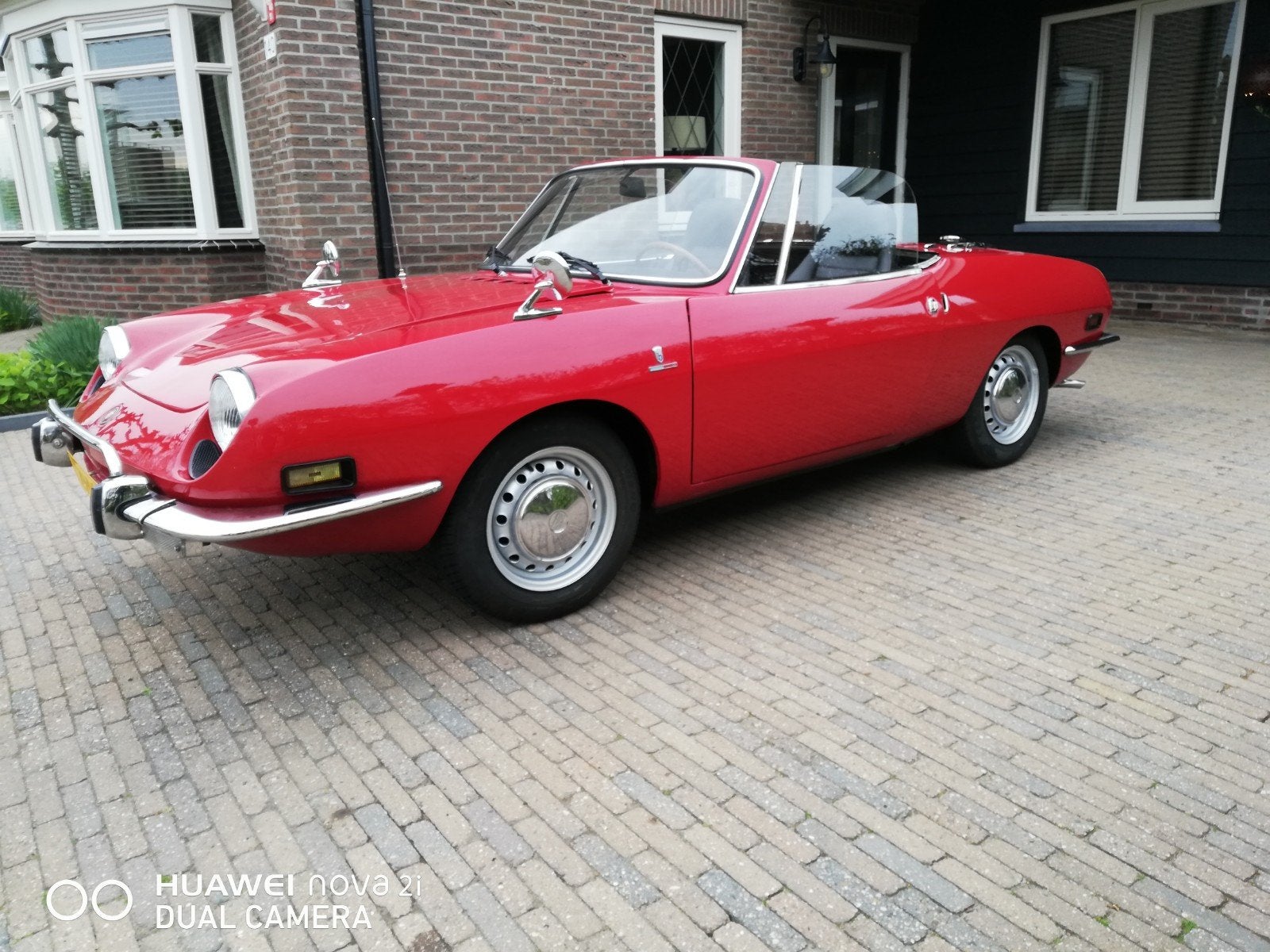 FIAT 850 SPIDER BERTONE CABRIO, 903 cc, Achterwielaandrijving, 4 cilinders, Cabriolet