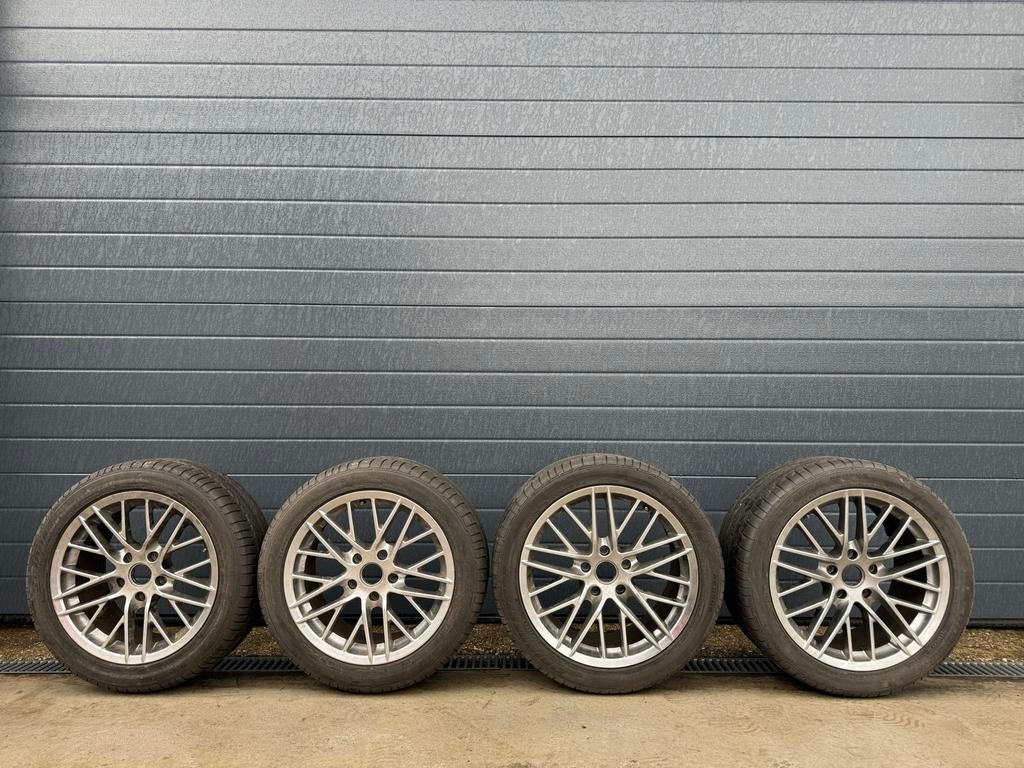 Originele 18 inch Porsche 911 (992) Carrera wielen en banden, Ophalen, 18 inch, Banden en Velgen, Personenwagen
