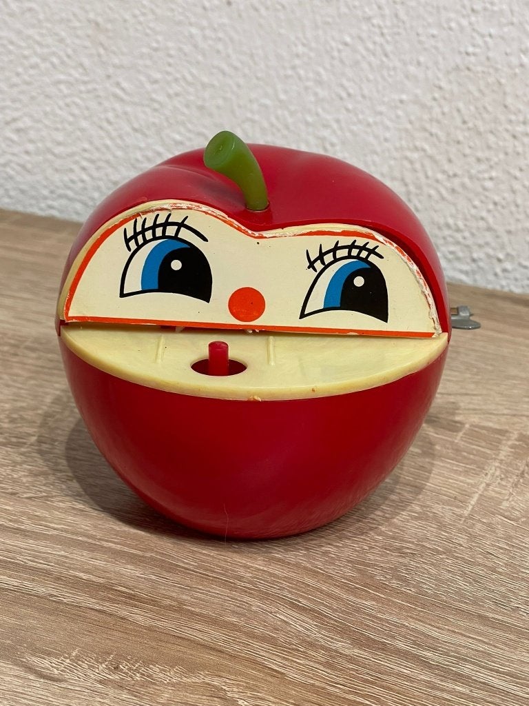 Vintage Apple Worm Bank – mechanische spaarpot jaren 60/70, Kunststof, Gebruikt, Apple Worm Bank, Ophalen of Verzenden