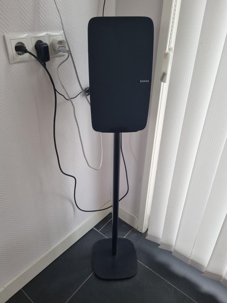 Sonos Play:5 Gen 2 met standaard - Zo goed als nieuw, Audio, Tv en Foto, Luidsprekers, Zo goed als nieuw, Front, Rear of Stereo speakers