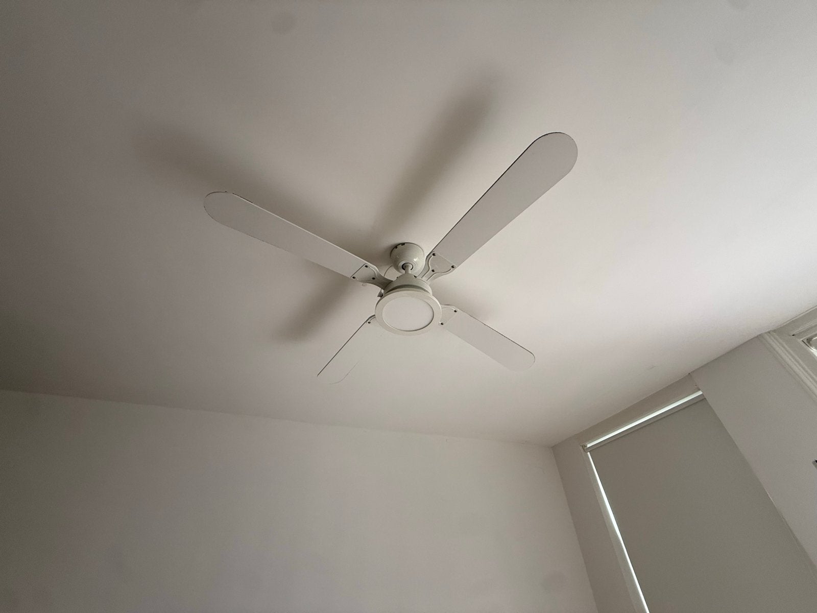 Plafondventilator met lamp en afstandsbediening, Witgoed en Apparatuur, Ventilatoren, Ophalen of Verzenden, Ventilator met afstandsbediening