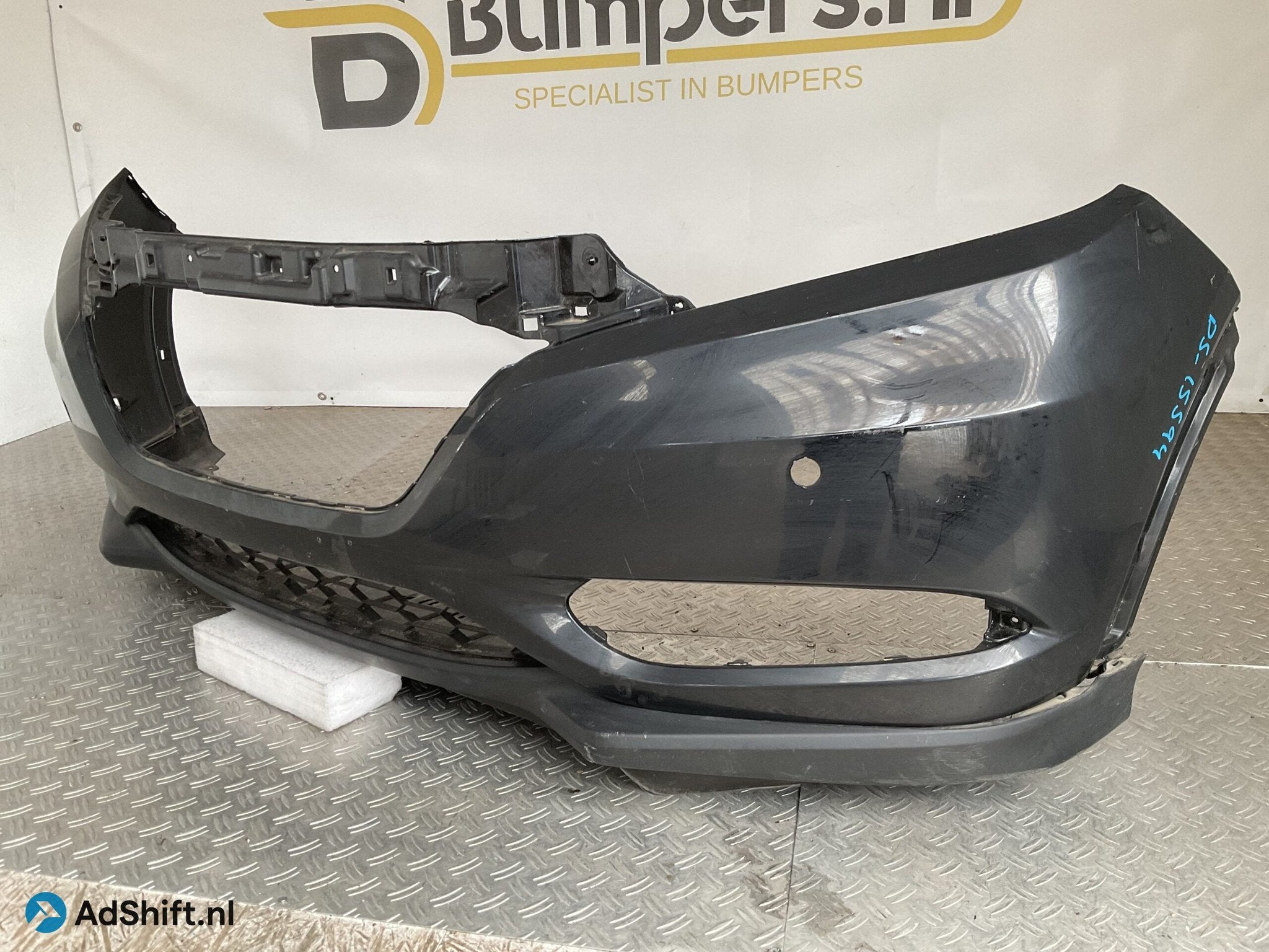 Bumper Honda HRV HR-V 2xpdc 2014-2018 Voorbumper D5-15594z, Bumper