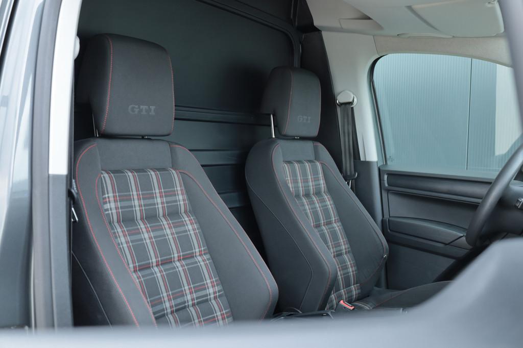 Volkswagen Caddy Maxi L2H1 185pk! Garantie Carplay Cam, Stof, Gebruikt, Euro 6, 4 cilinders