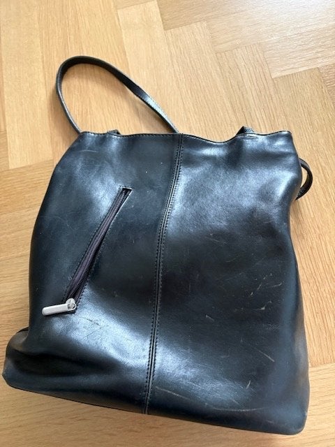 leren rugtas zwart, Ophalen of Verzenden, Zo goed als nieuw, Overige merken, 30 tot 45 cm