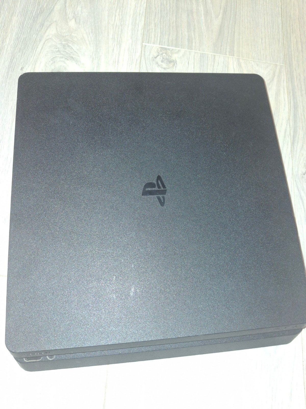 ps4 slim met  3 controllers en 7 spellen, Spelcomputers en Games, Ophalen of Verzenden, Gebruikt, Met 2 controllers, Slim